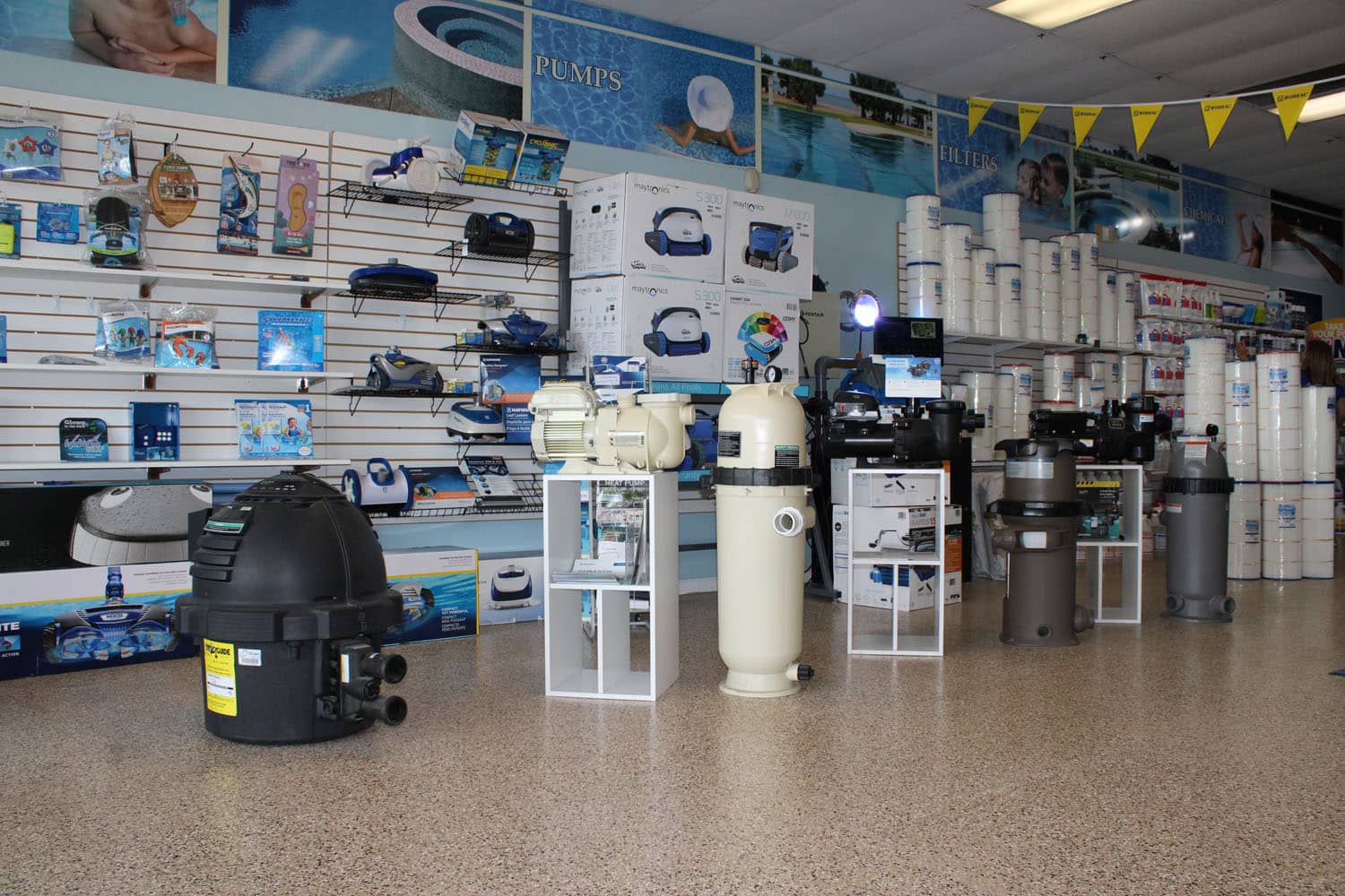 چرا انتخاب وارد کننده تجهیزات استخر اهمیت دارد؟